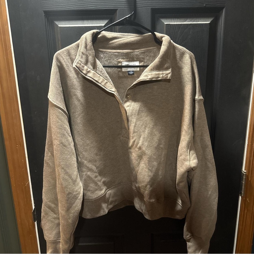American Eagle Outfitters Cropped Tan Fleece Pullover